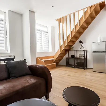 Duplex, Le Cycle, Clair, Calme, Parfait A 2 Apartament *